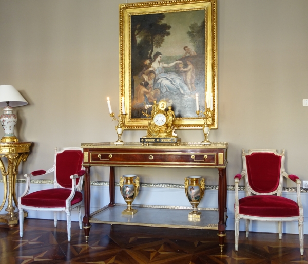 Pendule de l'allégorie du commerce maritime en bronze doré - époque Louis XVI vers 1775