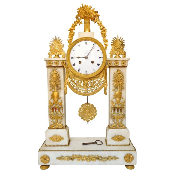 Grande pendule en marbre et bronze doré époque Directoire Consulat fin XVIIIe