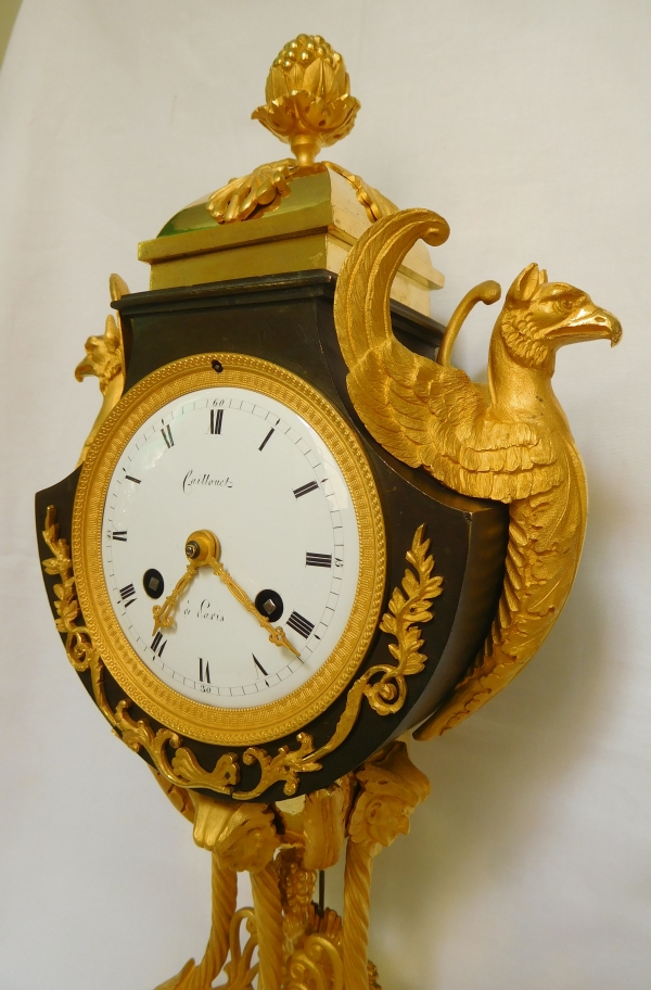 Directoire ormolu and patinated bronze clock - late 18th century