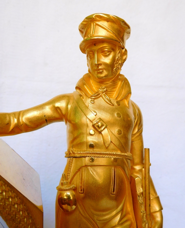 Pendule au chasseur d'époque Empire - bronze ciselé et doré au mercure