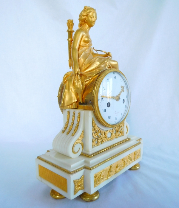 Louis XVI marble and ormolu clock : Roman huntress goddess Diana