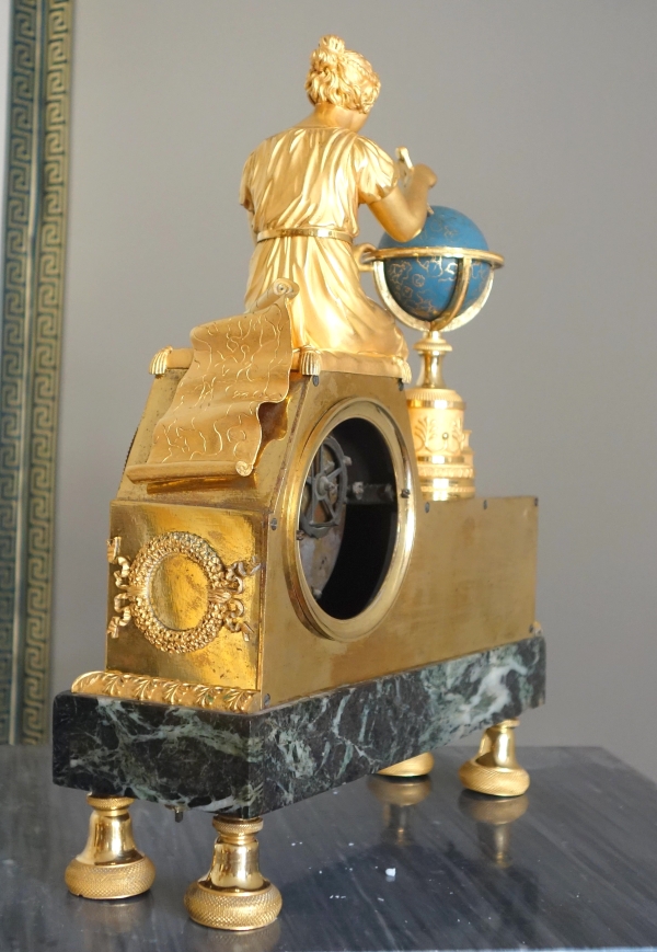 Claude Galle & Piolaine - pendule L'étude de l'Astronomie, bronze doré au mercure - époque Empire