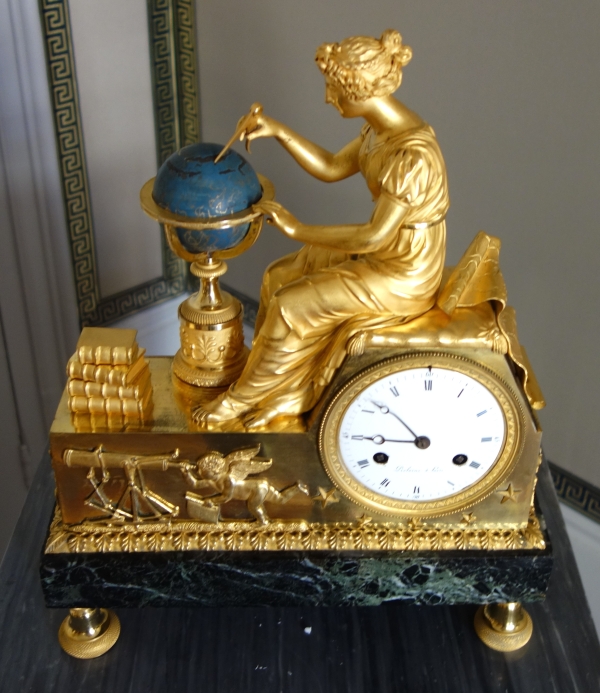 Claude Galle & Piolaine - pendule L'étude de l'Astronomie, bronze doré au mercure - époque Empire