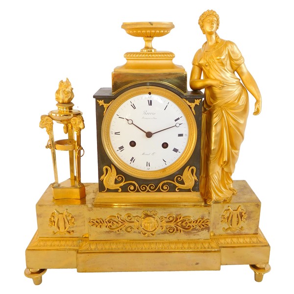 Ravrio : pendule d'époque Empire en bronze patiné et doré au mercure - signée