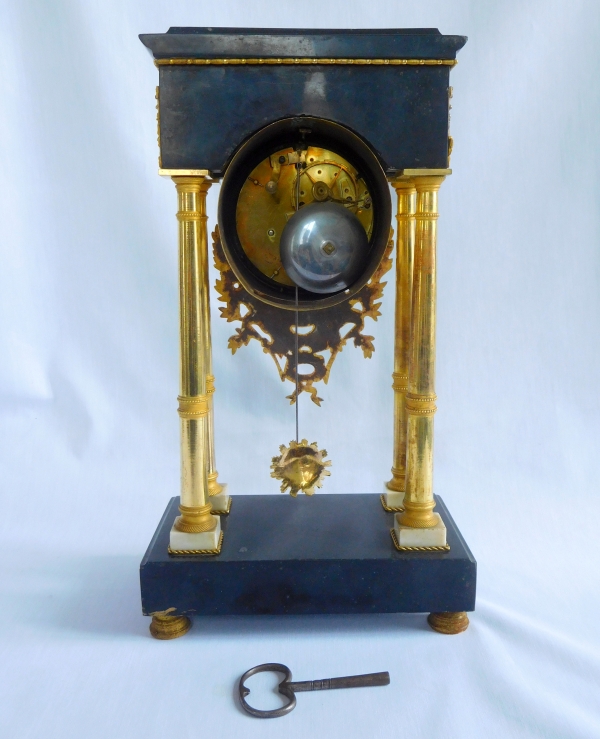 Portico-shaped marble and ormolu clock, early 19th century circa 1800 - 1805