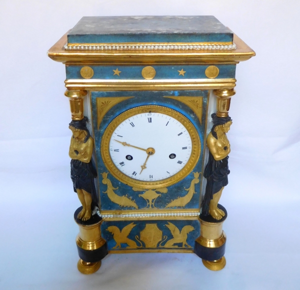 Porcelain clock attibuted to Dagoty, Consulate period circa 1800-1805