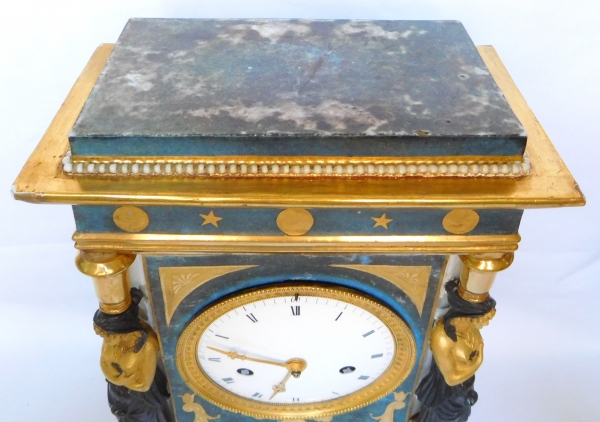 Porcelain clock attibuted to Dagoty, Consulate period circa 1800-1805