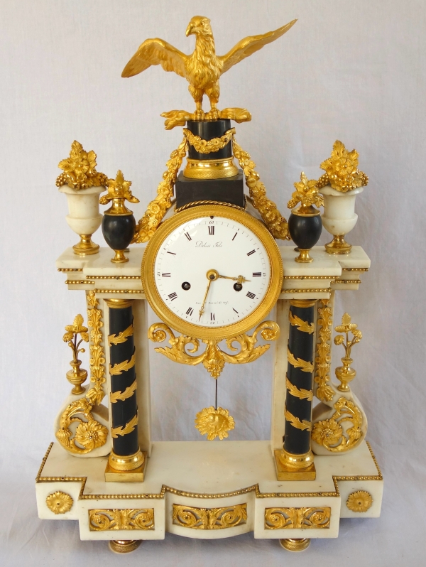 Pendule portique d'époque Louis XVI en bronze doré au mercure et marbre - 52cm