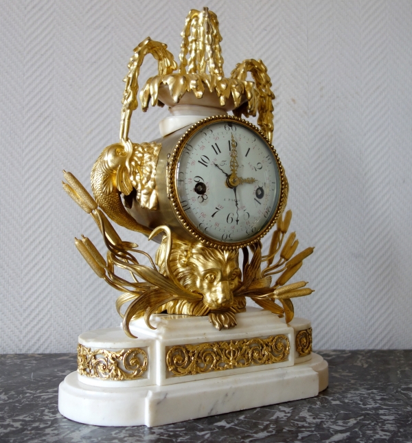 Ormolu and white marble fountain-shaped clock, 18th century