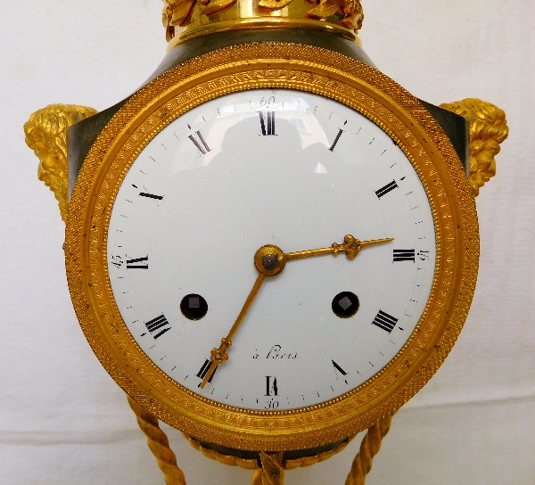 Directoire ormolu and patinated bronze clock - late 18th century