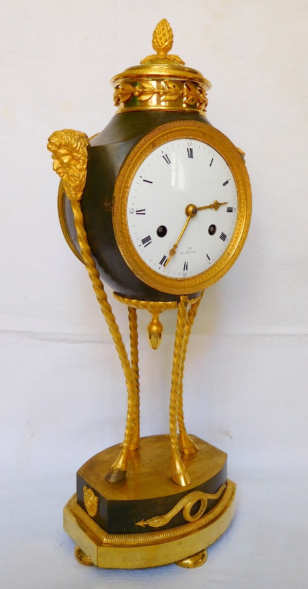 Directoire ormolu and patinated bronze clock - late 18th century