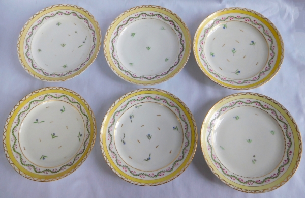 Manufacture Potter : set of 12 Paris porcelain table plates - late 18th century circa 1790