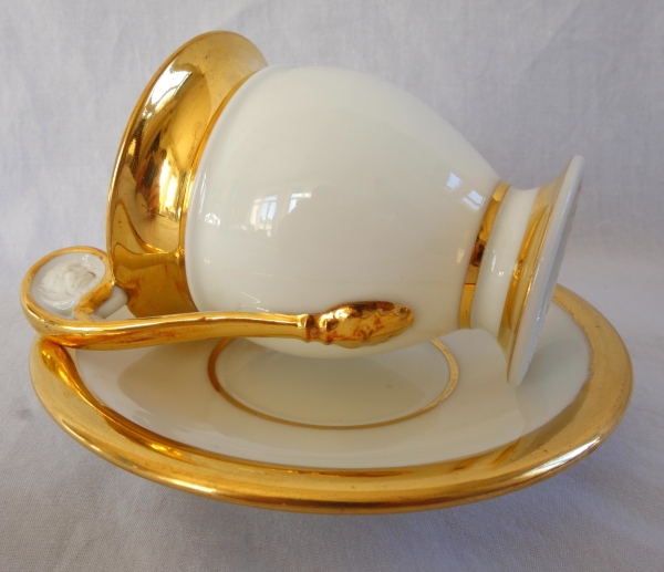 Service tête à tête de 2 tasses Empire à têtes de lion, porcelaine de Paris dorée à l'or fin
