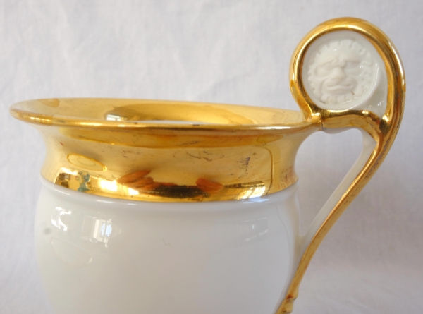 Service tête à tête de 2 tasses Empire à têtes de lion, porcelaine de Paris dorée à l'or fin