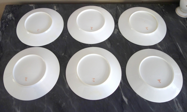 Nast : 12 assiettes de table & 12 à dessert - porcelaine à filet or - époque Empire - signées