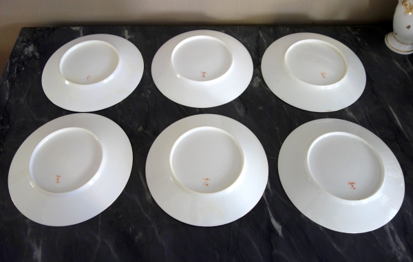 Nast : 12 assiettes de table & 12 à dessert - porcelaine à filet or - époque Empire - signées