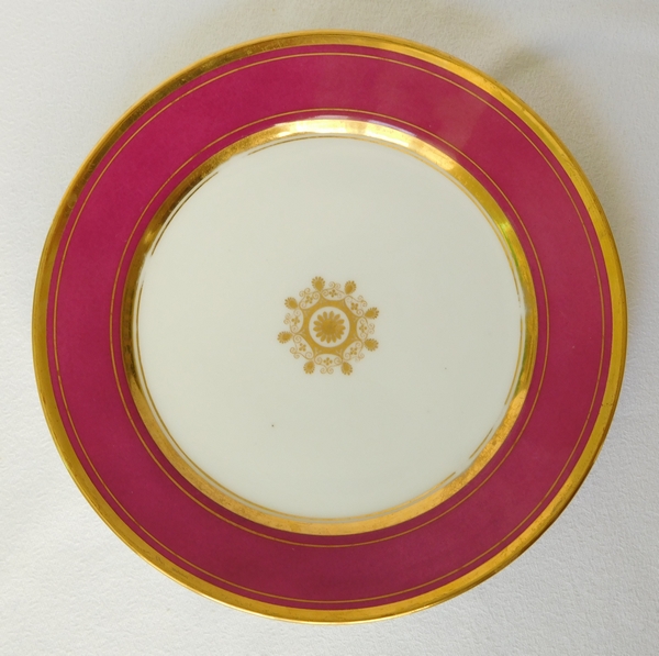 Service à dessert : 12 assiettes et 3 compotiers en porcelaine de Paris, époque Restauration