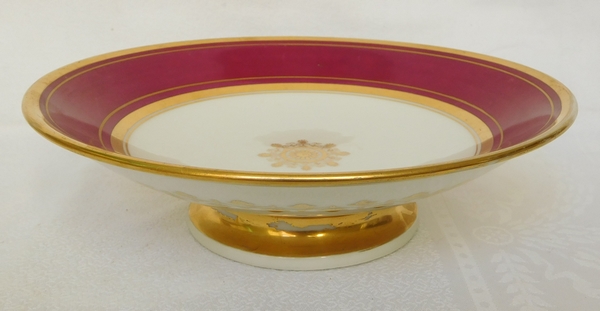 Service à dessert : 12 assiettes et 3 compotiers en porcelaine de Paris, époque Restauration