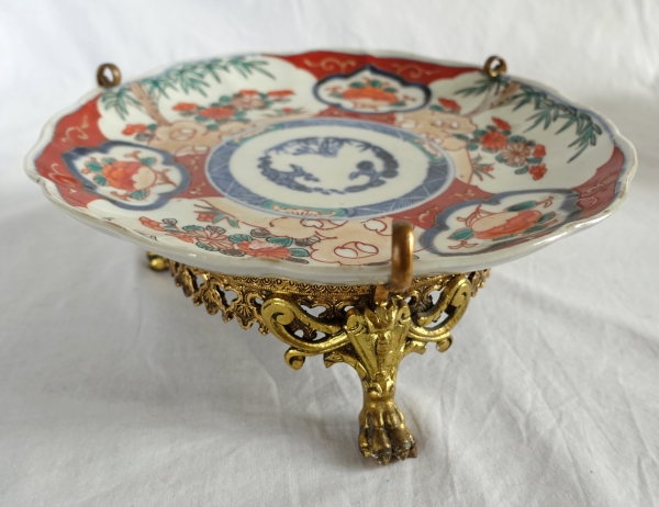 Set of 4 Imari porcelain serving plates, Japan, 19th century