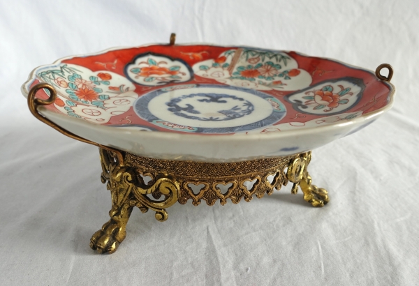 Set of 4 Imari porcelain serving plates, Japan, 19th century