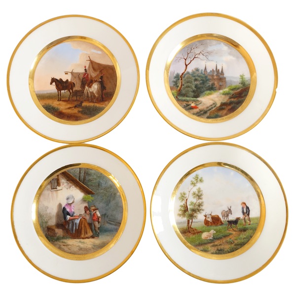 4 Paris porcelain dessert plates, polychromatic and gilt decoration - 19th century circa 1840