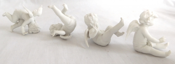 4 biscuit putti somersaulting, Louis XVI style, 19th century production