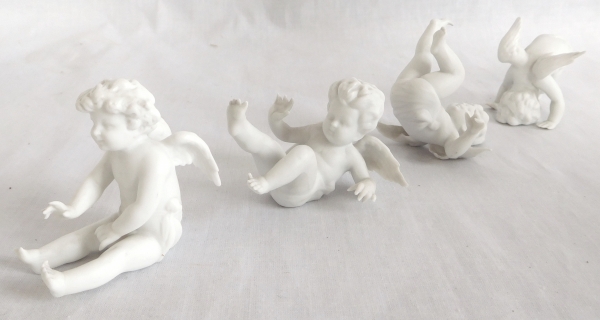 4 biscuit putti somersaulting, Louis XVI style, 19th century production