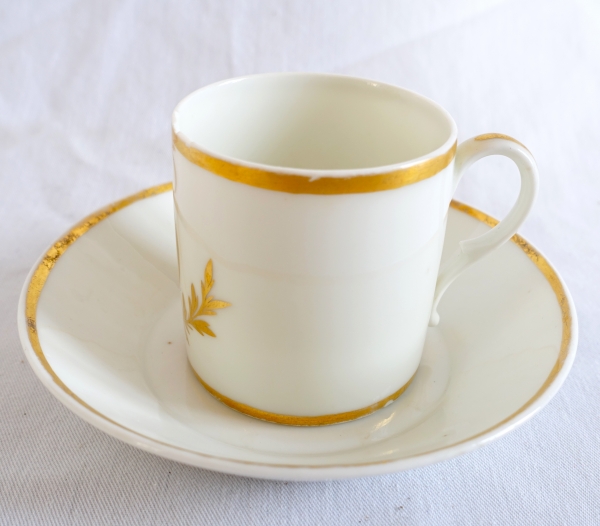 Suite de 4 tasses à café litron à monogrammes d'époque Directoire vers 1800