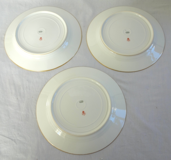 6 assiettes de table en porcelaine de Sèvres à couronne de Comte - signées, datées 1868