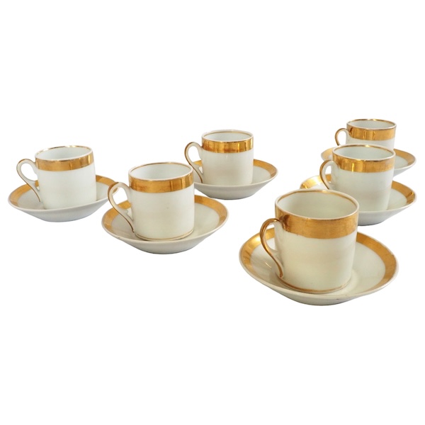Empire Paris porcelain coffee set enhanced with fine gold - early 19th century