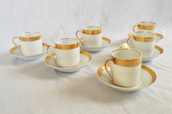 Empire Paris porcelain coffee set enhanced with fine gold - early 19th century