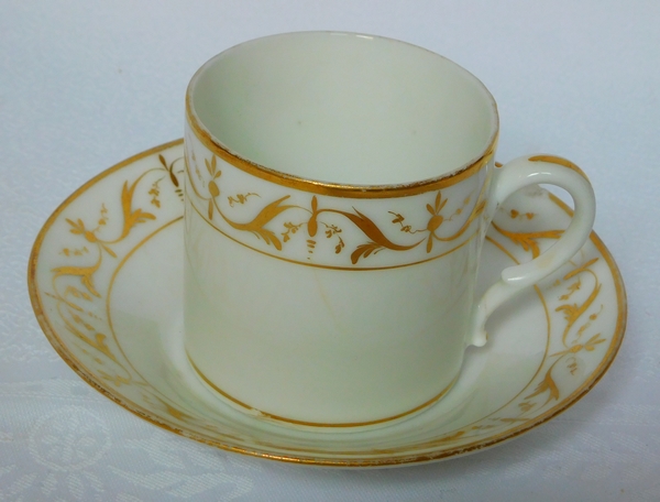 Service à café de 6 tasses litron en porcelaine de Paris dorée à l'or - époque fin XVIIIe ou Empire