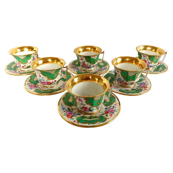 Set of 6 Paris porcelain tea cups attributed to Jacob Petit - 19th century