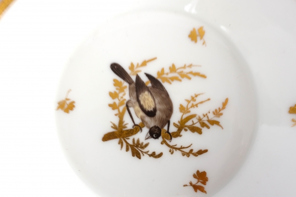 Brussels porcelain coffee set : 6 coffee cups gilt with fine gold and polychromatic birds circa 1800