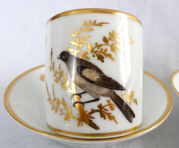 Brussels porcelain coffee set : 6 coffee cups gilt with fine gold and polychromatic birds circa 1800