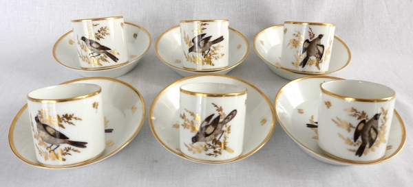 Brussels porcelain coffee set : 6 coffee cups gilt with fine gold and polychromatic birds circa 1800