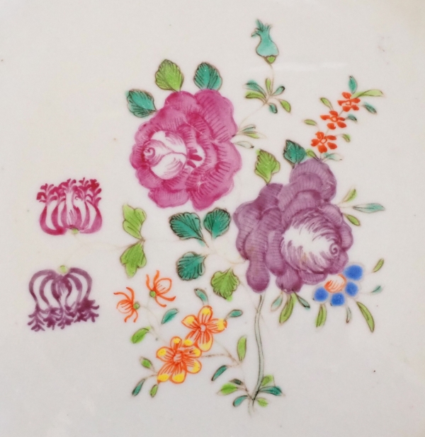 Assiette de table en porcelaine de Chine - Compagnie des Indes - XVIIIe siècle