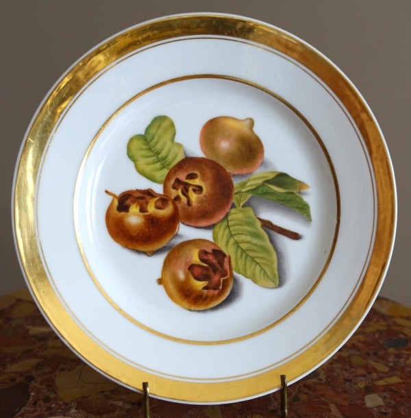 Darte Palais Royal N°21 - Empire porcelain plate decorated with medlars - signed
