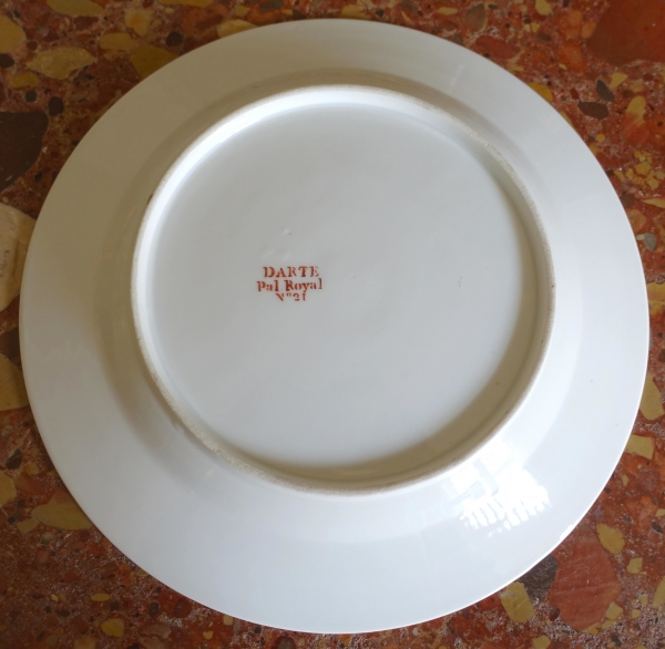 Darte Palais Royal N°21 - Empire porcelain plate decorated with medlars - signed