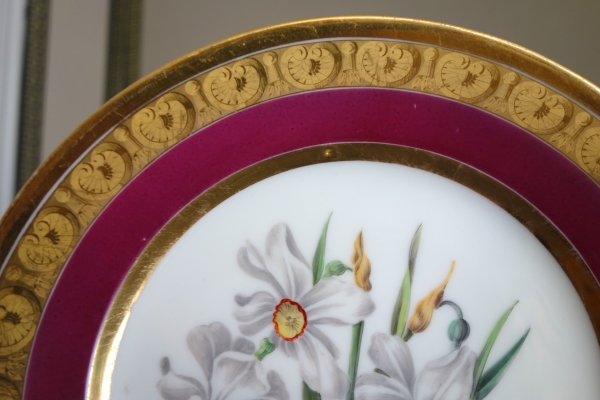 Manufacture Schoelcher : assiette en porcelaine polychrome & or, époque Restauration - signée