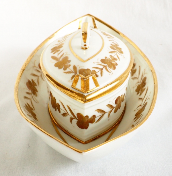 Paris porcelain butter dish in the taste of Locre Manufacture - late 18th century