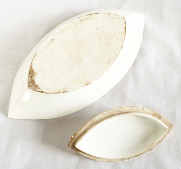 Paris porcelain butter dish in the taste of Locre Manufacture - late 18th century