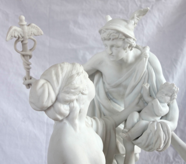 Sèvres : la naissance de Bacchus, grand groupe en biscuit d'époque XVIIIe siècle