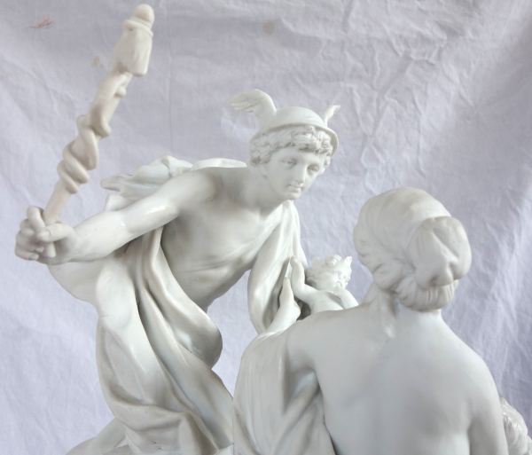 Sèvres : la naissance de Bacchus, grand groupe en biscuit d'époque XVIIIe siècle