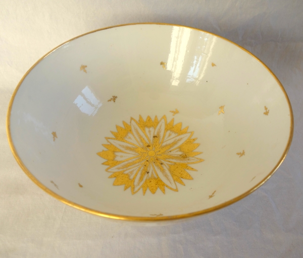 Bol à biscuits en porcelaine de Paris blanche et or - époque Directoire, fin XVIIIe siècle