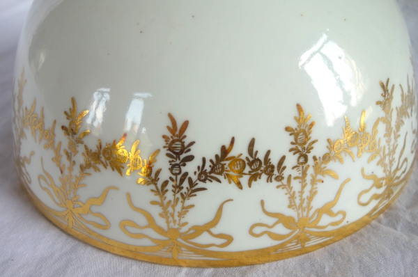 Bol à biscuits en porcelaine de Paris blanche et or - époque Directoire, fin XVIIIe siècle