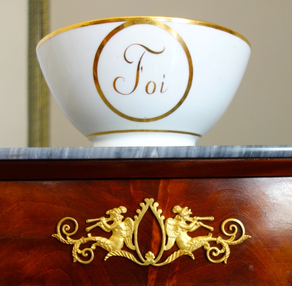 Darte - Bol à biscuits en porcelaine de Paris d'époque Empire, décor à l'or - signé
