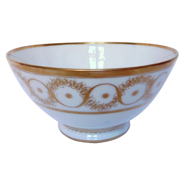 Paris porcelain bowl enhanced with fine gold, early 19th century