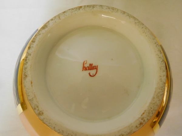 Paris porcelain biscuits bowl, manufacture of Halley, Empire period, early 19th century