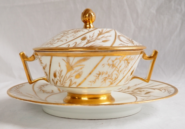 Bouillon, bonbonnière en porcelaine de Paris d'époque Directoire décor or, Manufacture de Locré